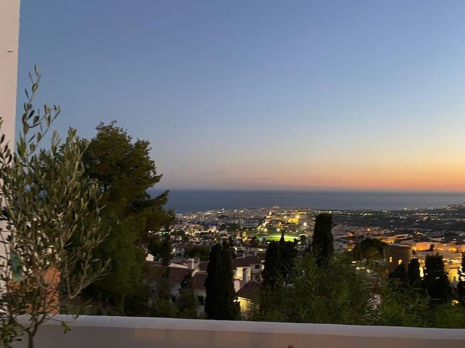 Precioso Apartamento Mandarinos Con Vistas Al Mar Nerja Dış mekan fotoğraf