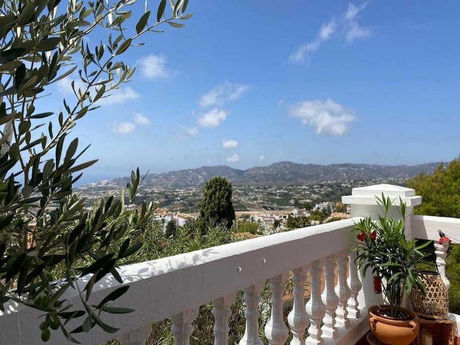 Precioso Apartamento Mandarinos Con Vistas Al Mar Nerja Dış mekan fotoğraf