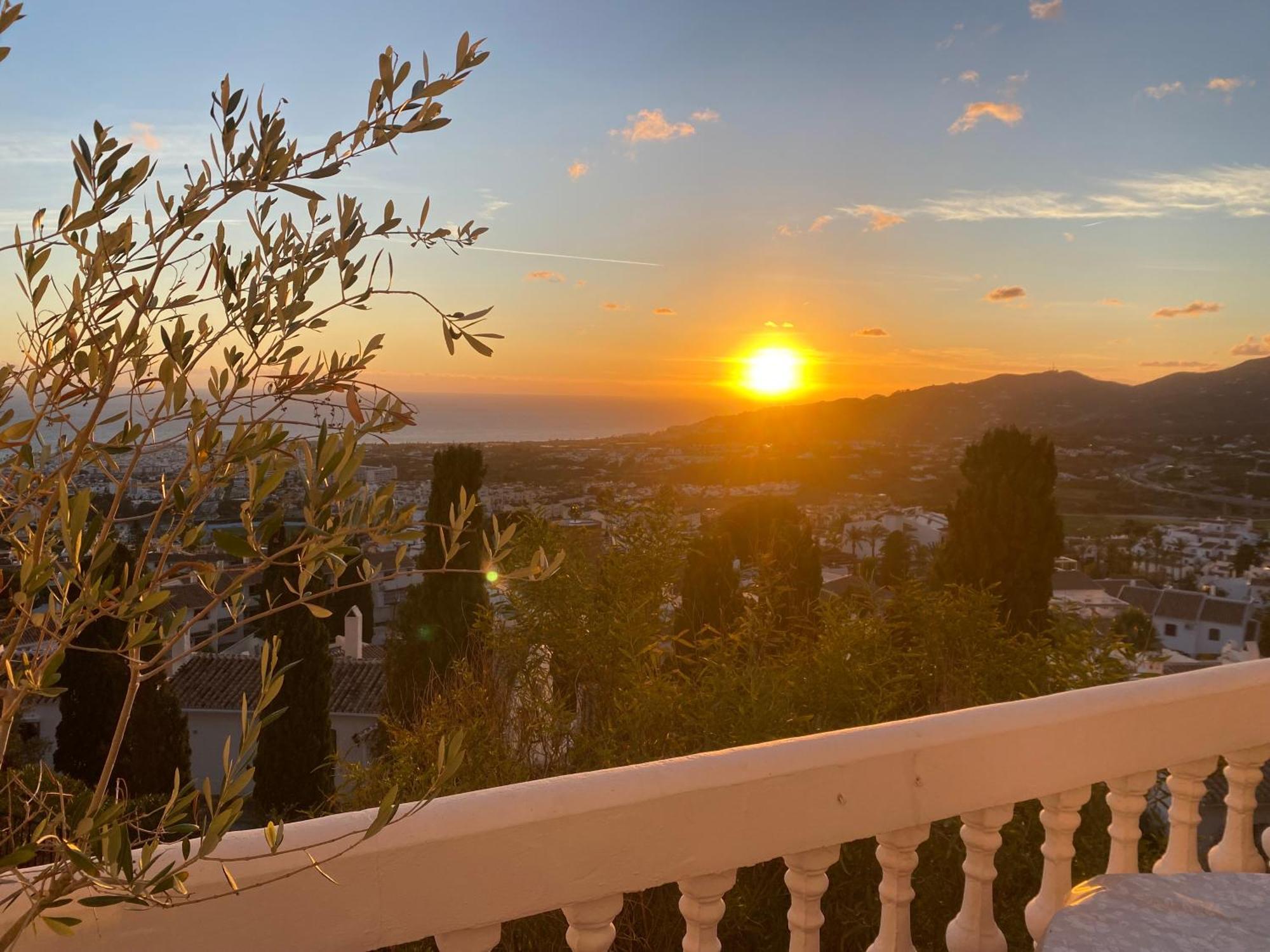 Precioso Apartamento Mandarinos Con Vistas Al Mar Nerja Dış mekan fotoğraf